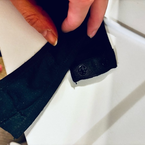 Bebe Black Sleeveless V-Neck Bodysuit Top - Picture 11 of 11